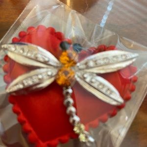 NEW Silver Dragonfly Brooch